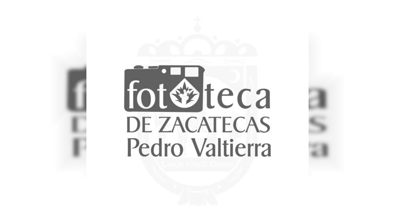 Fototeca de Zacatecas exhibe colección de cien cámaras 