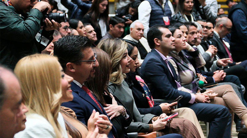 GPPRD celebra la promulgación de la reforma a la Universidad michoacana 