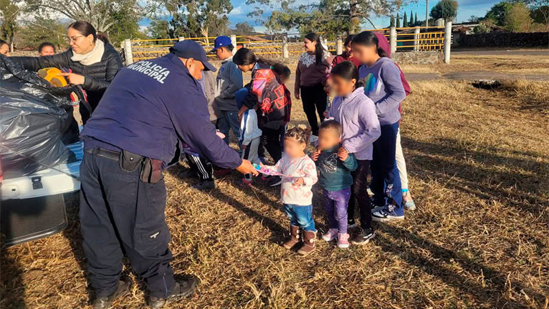 Lleva Seguridad Pública de Morelos alegría a las familias con entrega de juguetes 