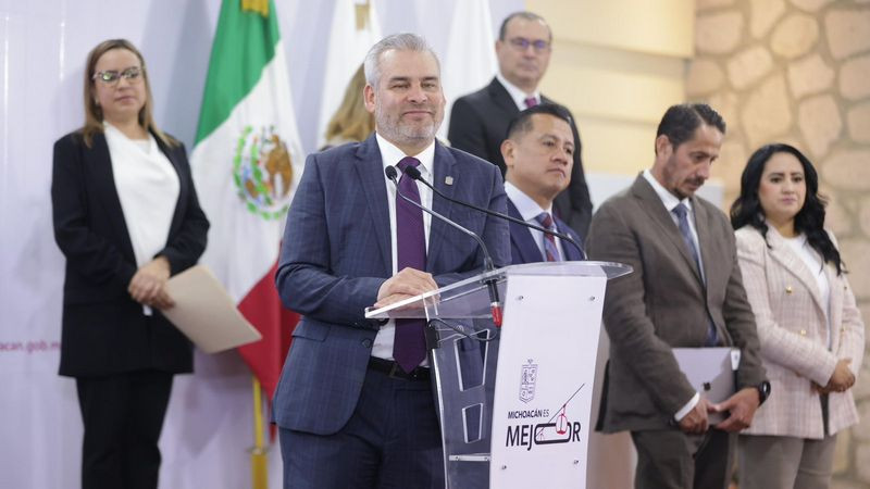 Ayuntamientos en Michoacán, omisos para regular giros rojos y negros: Bedolla 