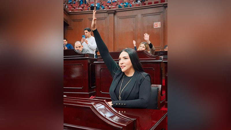 Desde el GPPRI se luchará por las y los migrantes, salud, la justicia y la seguridad: Adriana Campos Huirache 