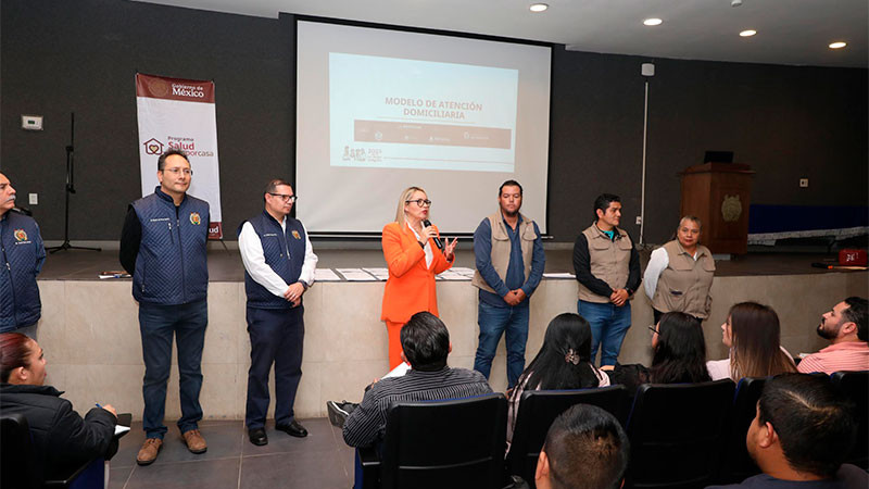 Egresadas y egresados nicolaitas se suman al programa “Salud Casa por Casa” 