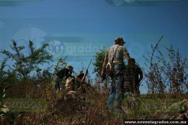 Se enfrentan policías comunitarios en Guerrero - Foto 0 