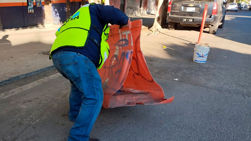 Retira Gobierno de Querétaro 300 objetos instalados en vía pública: Pedro Ángeles 