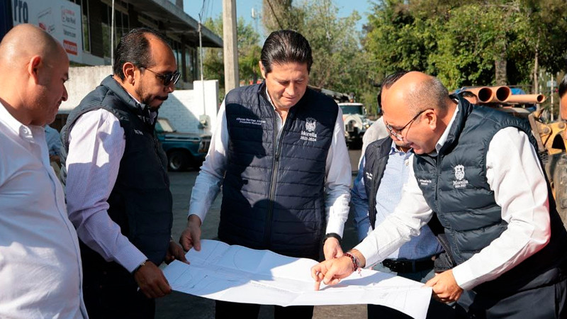 Gobierno de Alfonso Martínez mejora colector pluvial de avenida Camelinas 