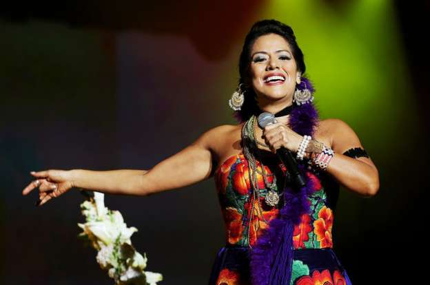 Listo, dispositivo de seguridad para el concierto de Lila Downs 