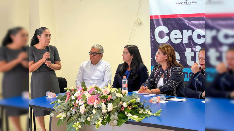 La diputada Tere Herrera urge a que se de atención eficiente y haya personal médico para pacientes renales en Michoacán 