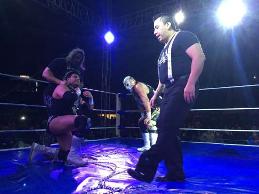 Público moreliano aplaudió y apoyó a sus ídolos de la Lucha Libre AAA - Foto 0 