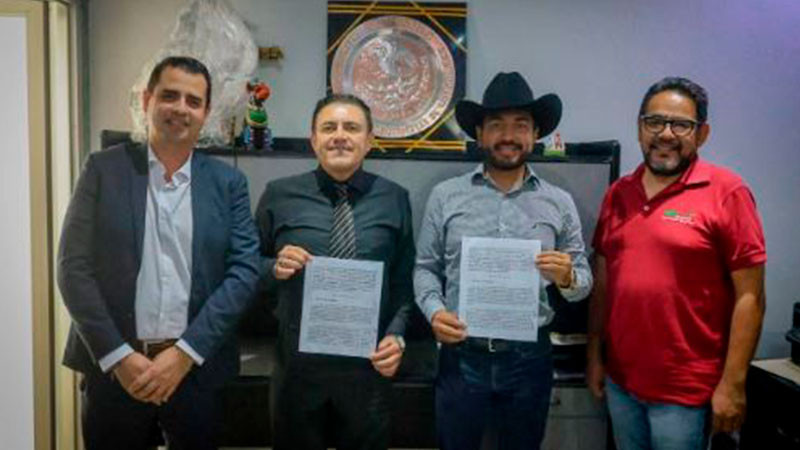 Para generar empleos y trabajo comunitario firman convenio de colaboración Conalep y Ayuntamiento de Los Reyes, Michoacán 