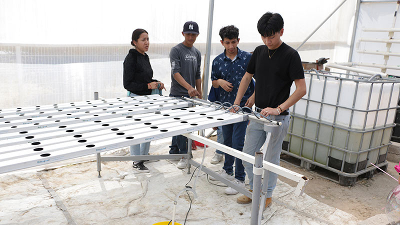 Recibe UTC donación de equipamiento para producción agrícola 