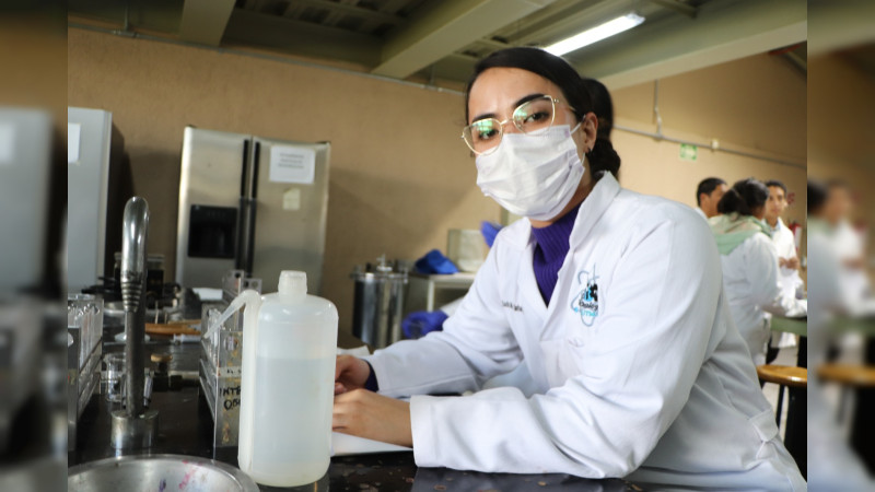 Universidad Tecnológica participa en la Semana de Talento Docente 