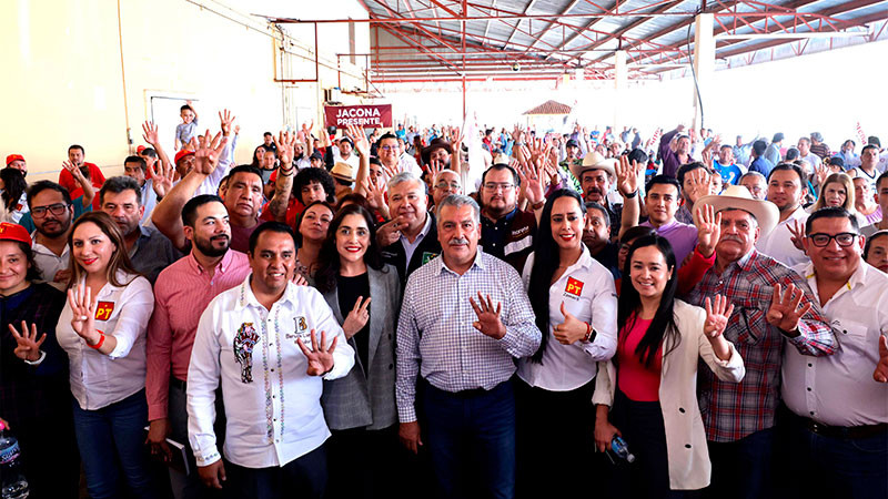 Trabaja Morón en el Senado por el desarrollo de Michoacán 