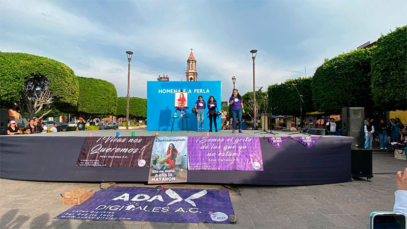 Llaman al Fiscal de Querétaro a clasificar el asesinato de Perla como feminicidio  