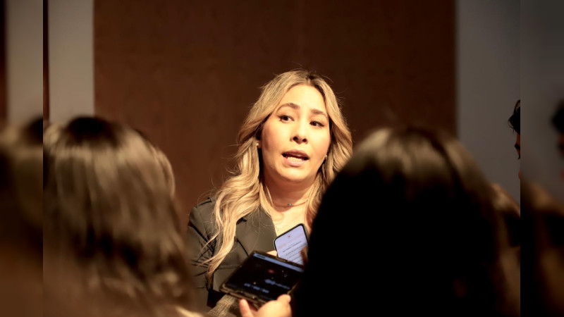 Andrea Tovar propone foros y mesas de trabajo para socializar "Ley Kuri" en Querétaro 