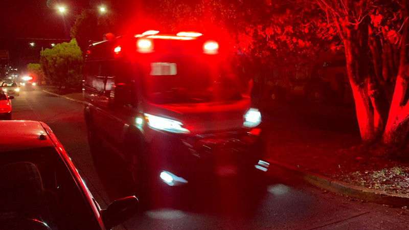 En Uruapan pistoleros ingresan a vivienda y disparan contra hombre y menor  
