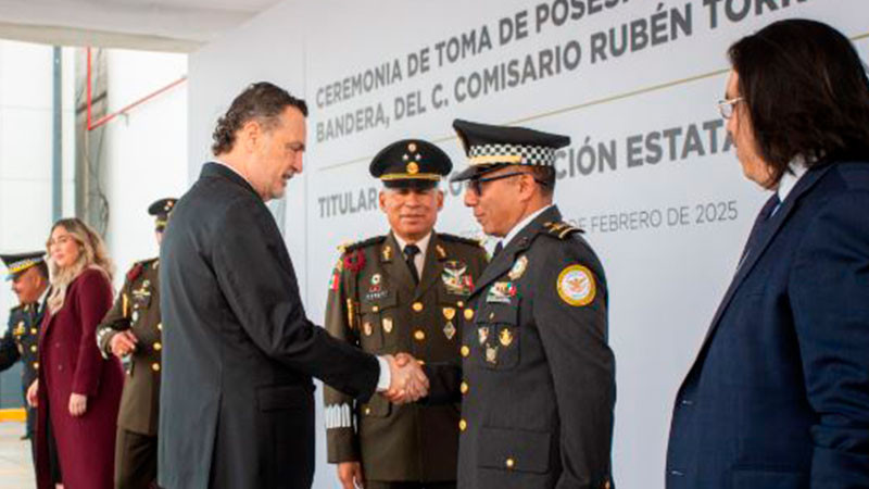 Asiste Mauricio Kuri a la toma de protesta de Rubén Torres Martínez como coordinador estatal de la Guardia Nacional 