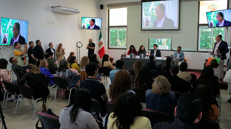 La colección Diálogos en Derechos y Desarrollo Humano, guía para el buen actuar de las Defensorías del pueblo: Marco Antonio Tinoco Álvarez 