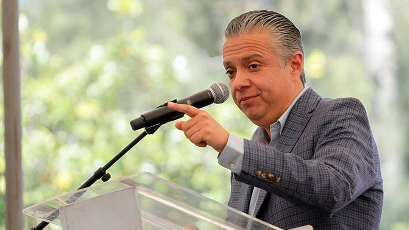 Michoacanos cumplen con refrendo vehicular; van más de 700 mil pagos: Navarro García 