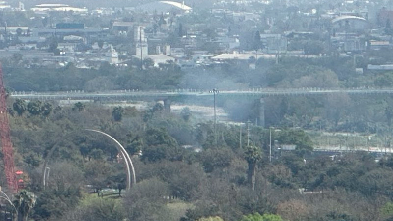 Se registra incendio en el Parque Fundidora de Monterrey 