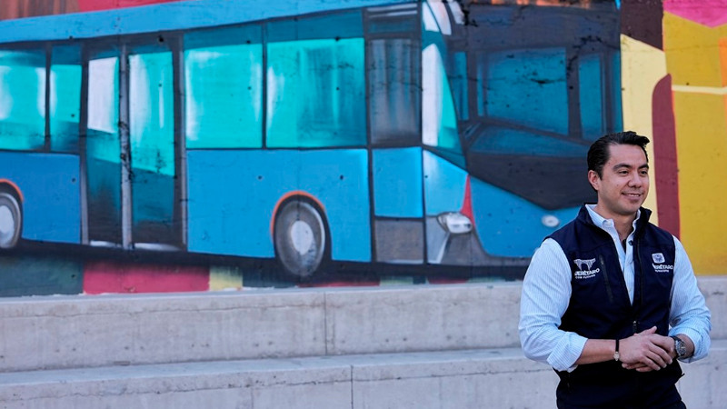 Querétaro capital invierte 8 millones de pesos en tres ambulancias nuevas 