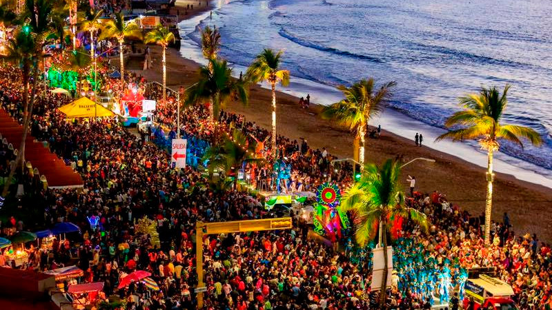 Esperan a más de 950 mil asistentes en Carnaval de Mazatlán 