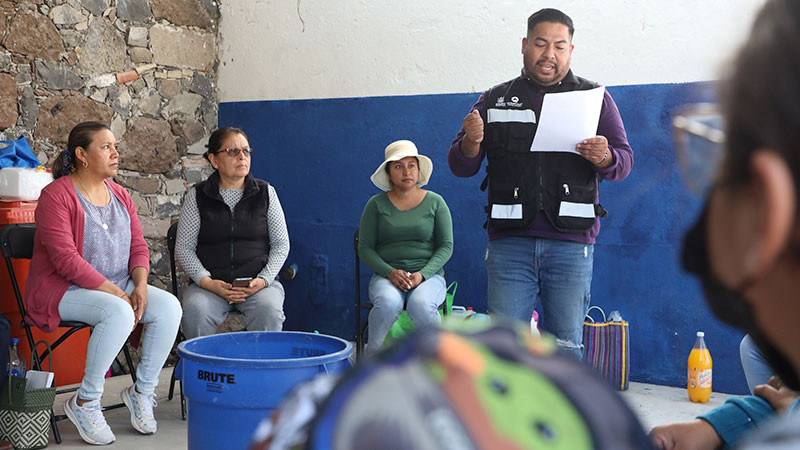 Capacita SEDIF a grupos de Desarrollo Comunitario en Pedro Escobedo y Querétaro 