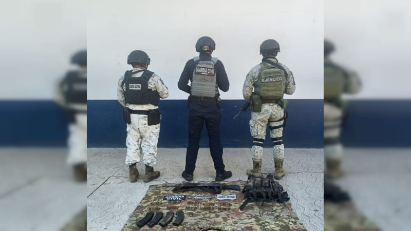 Joven pistolero es hallado herido en Buenavista, Michoacán 