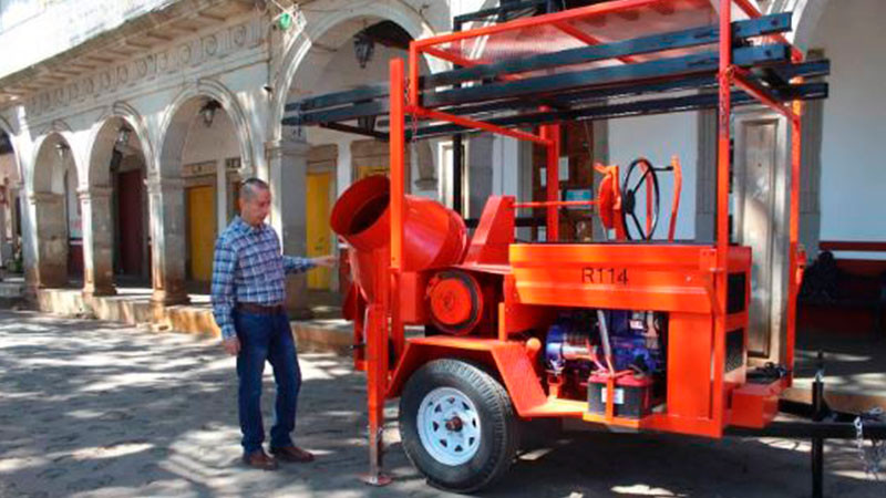 Impulsa Morelos, Michoacán, al sector de la construcción con nueva maquinaria 