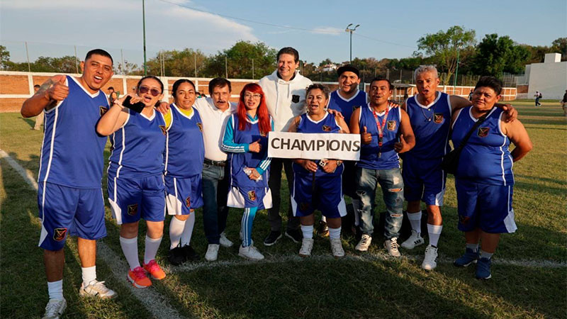 Inaugura Alfonso Martínez Torneo Deportivo del SEMACM 