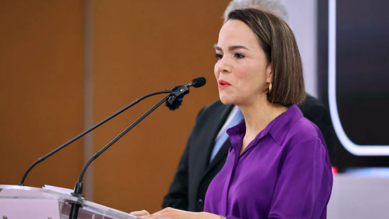 Impulso a la autonomía económica de mujeres con créditos para negocios: Bedolla 