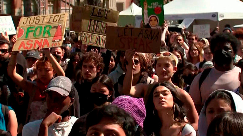 Amenaza Trump con recortar fondos a escuelas que permitan protestas "ilegales" 