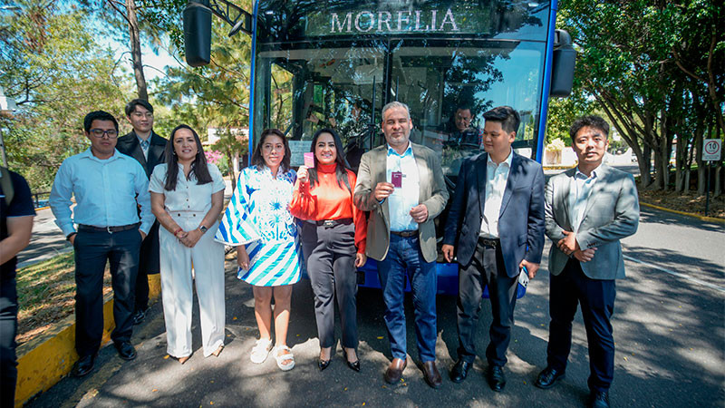 Con tarjeta de prepago, transporte público se moderniza en Uruapan: Alfredo Ramírez