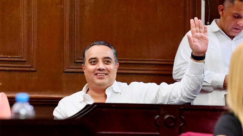 Llama Juan Pablo Celis a incentivar el uso del condón femenino para garantizar la salud sexual y prevenir el embarazo adolescente 
