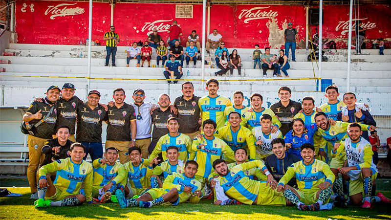 Grecia Aguilar refrenda su apoyo al deporte en Michoacán en semifinal de la copa conecta Mx 