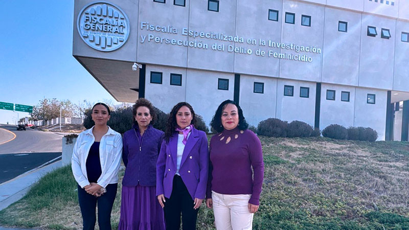 Presentan decálogo feminista a Fiscalía, en Querétaro 