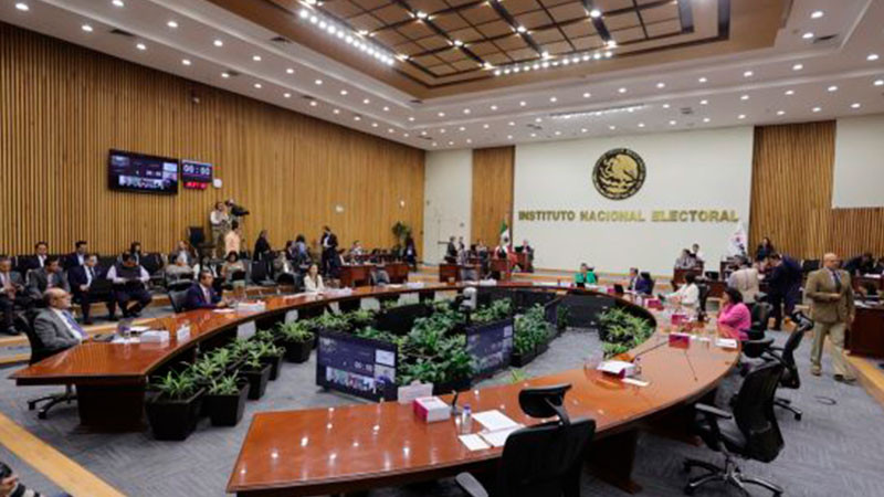 Determina INE tope de gastos personales de campaña para candidaturas 