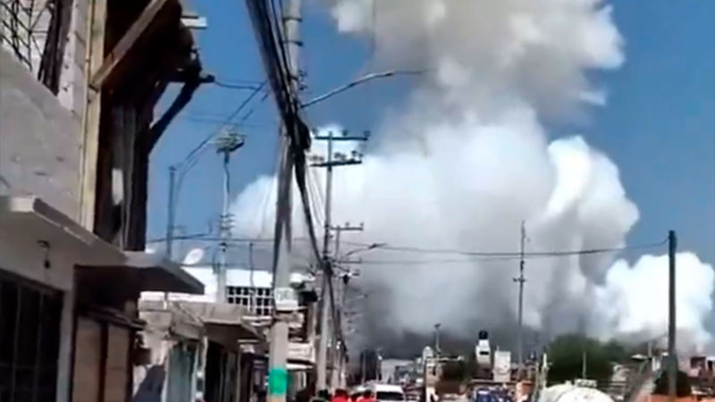 Explosión de dos polvorines en Tultepec deja tres personas lesionadas 