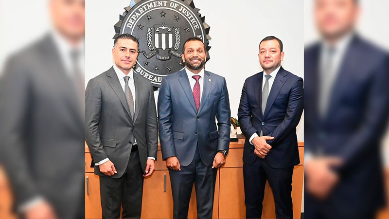 Harfuch se reúne con director de FBI 