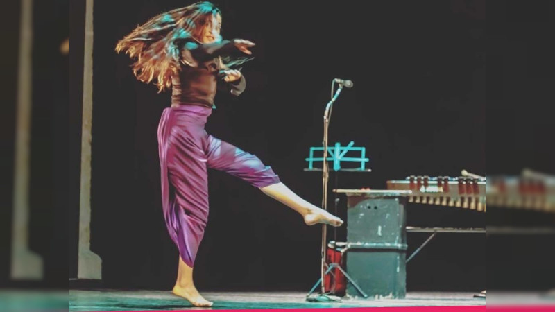 Mujeres y maternidad en la danza: conversatorio y presentación artística