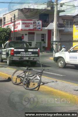 Ciclista es arrollada por camión en Zamora, Michoacán - Foto 2 