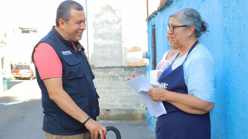 Morelianos agradecen a Barragán por el programa Mano a Mano Camina Seguro 