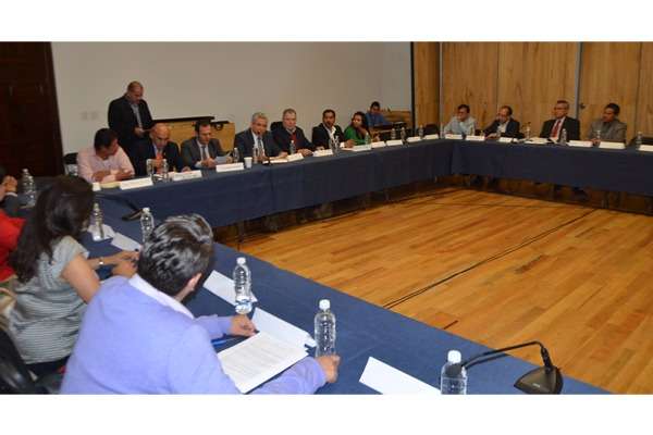 Reunión del Poder Judicial de Michoacán con Presidentes y Representantes de Cámaras y Organismos Empresariales 