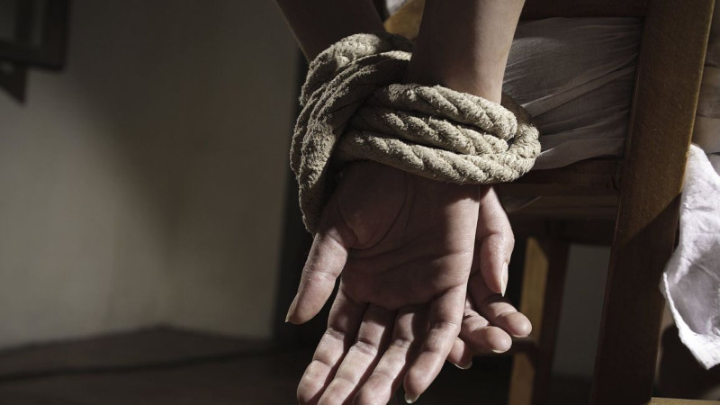 Liberan en Hidalgo, Michoacán a joven víctima de secuestro 