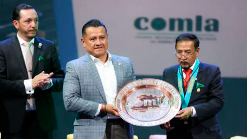 Arranca el Congreso Internacional de México, Centroamérica y el Caribe, espacio para intercambio de ideas y desarrollo profesional, coinciden Carlos Torres Piña y Alberto Ochoa 