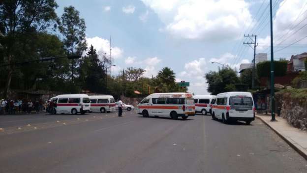Transportistas continúan con bloqueos de vialidades en Morelia - Foto 2 