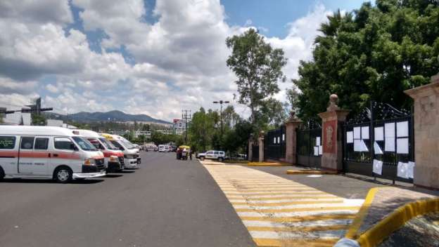 Transportistas continúan con bloqueos de vialidades en Morelia