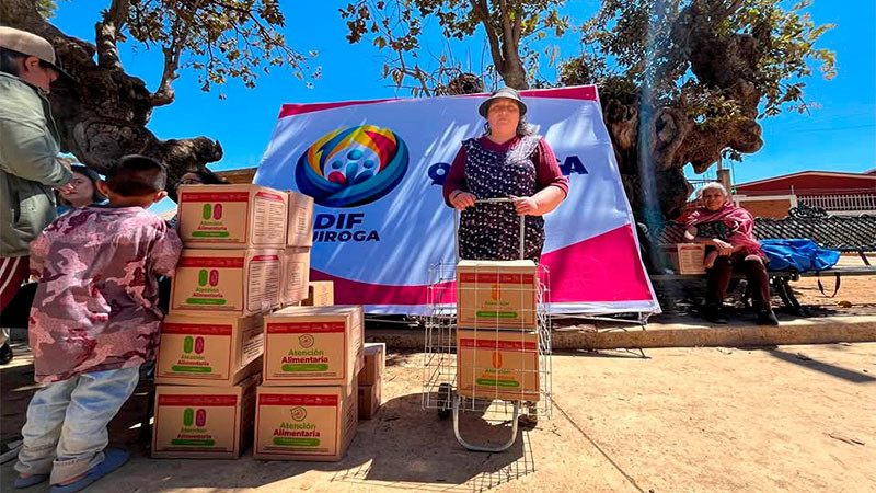 Gobierno de Quiroga y DIF entregan despensas y apoyo alimentario 