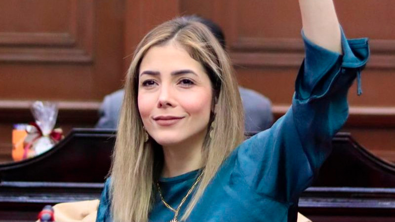 Se pronuncia Brissa Arroyo para evitar la burocratización del Legislativo  