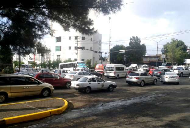 Transportistas amenazan con estrangular la ciudad de Morelia - Foto 2 