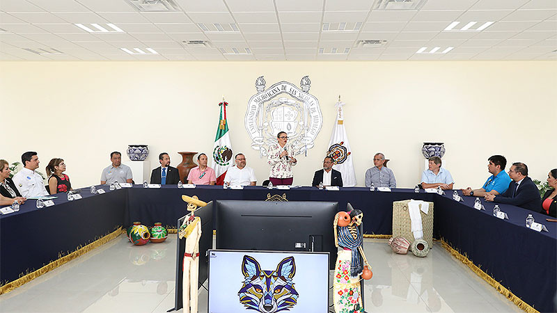 UMSNH, institución de reputación que rebasa fronteras; dona especie de pez mexicano extinto en la naturaleza al Acuario Inbursa 